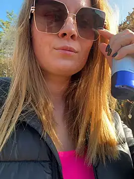 Snapshot of Velvetnoir21 chatting on October 29, 11:56 am Velvetnoir21 online show from October 29, 11:56 am