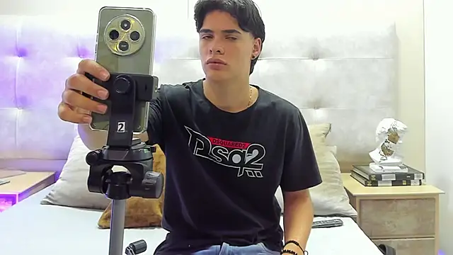 BenitoSaenz online show from September 25, 12:09 pm