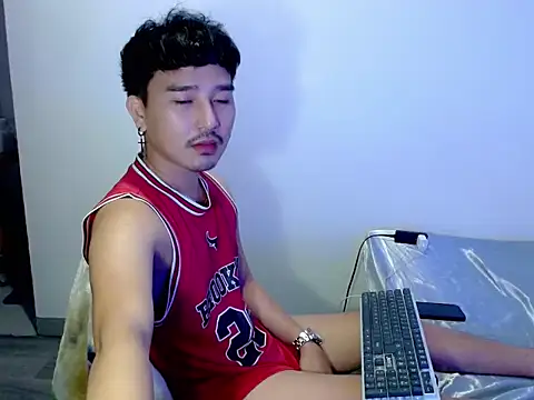 cute richard24 online show from July 2, 2:23 pm