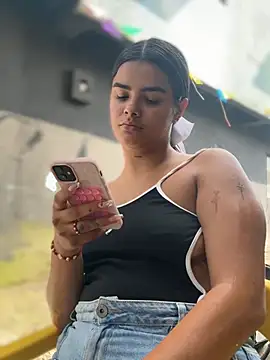 Kaily Sweet16 online show from February 28, 8:21 pm