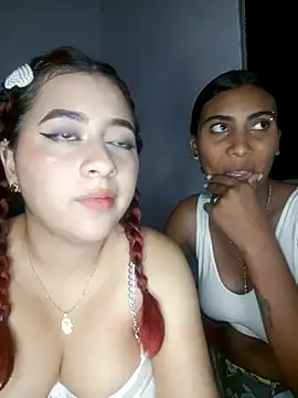 Chloe Sky love online show from December 4, 3:27 am