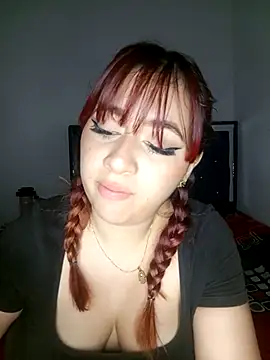 Chloe Sky love online show from December 20, 3:02 am