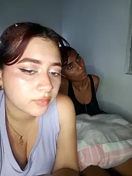 Snapshot of Chloe_Sky_love chatting on March 4, 3:45 am Chloe Sky love online show from March 4, 3:45 am