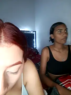 Snapshot of Chloe_Sky_love chatting on March 27, 3:01 am Chloe Sky love online show from March 27, 3:01 am