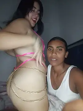 Chloe Sky love online show from June 20, 4:37 am