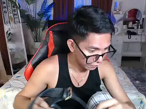 drinkmycumx online show from December 22, 9:06 am