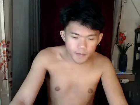 Snapshot of twink_asianbunny chatting on October 22, 12:38 pm twink asianbunny online show from October 22, 12:38 pm