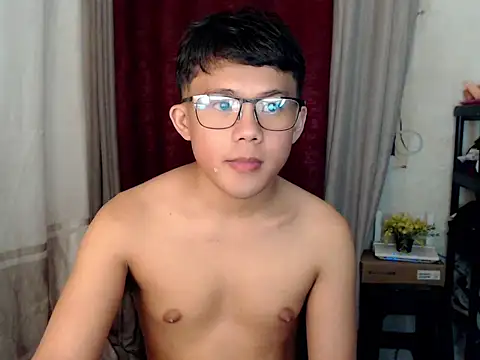 Snapshot of twink_asianbunny chatting on November 9, 5:44 pm twink asianbunny online show from November 9, 5:44 pm