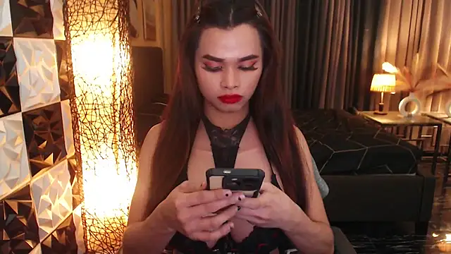 Snapshot of BigCockMaxineTS chatting on September 20, 5:58 pm BigCockMaxineTS online show from September 20, 5:58 pm