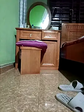 SexyQueen99 online show from December 13, 9:53 pm