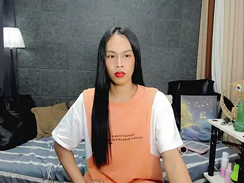 Snapshot of Savanna_White chatting on October 2, 10:00 am Savanna White online show from October 2, 10:00 am