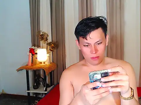 Snapshot of Savanna_White chatting on October 12, 6:01 am Savanna White online show from October 12, 6:01 am