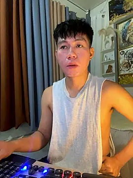 xshyboyx online show from January 15, 2:49 am