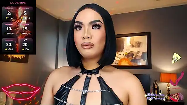 Snapshot of FridaHumphrey chatting on September 23, 5:05 pm FridaHumphrey online show from September 23, 5:05 pm