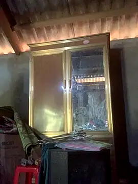 ThiHa003 online show from October 11, 4:01 am