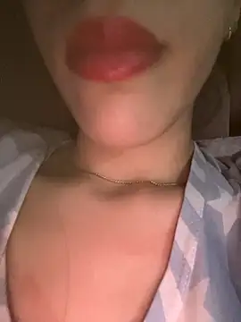 Mimisixo online show from October 13, 10:32 pm