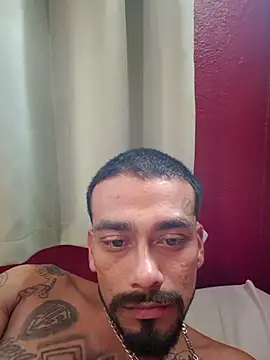 Snapshot of Cnutt310 chatting on September 13, 10:53 pm Cnutt310 online show from September 13, 10:53 pm