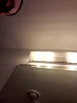 Snapshot of Cnutt310 chatting on November 8, 5:18 am Cnutt310 online show from November 8, 5:18 am