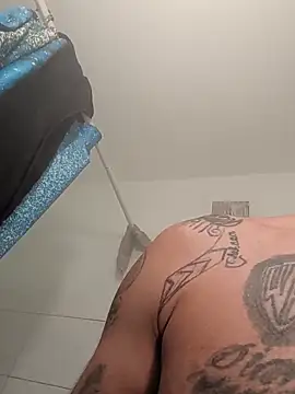 Cnutt310 online show from February 21, 6:42 pm