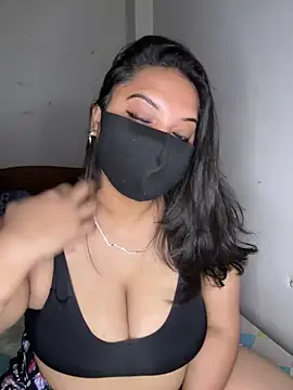 Snapshot of Momita-1 chatting on October 28, 4:53 pm Momita-1 online show from October 28, 4:53 pm