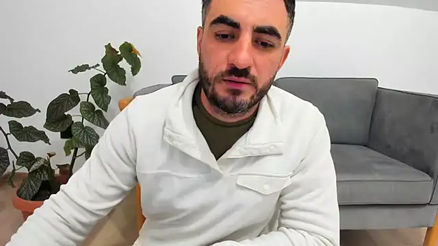 Snapshot of Wild_Stalion chatting on February 18, 3:52 pm Wild Stalion online show from February 18, 3:52 pm