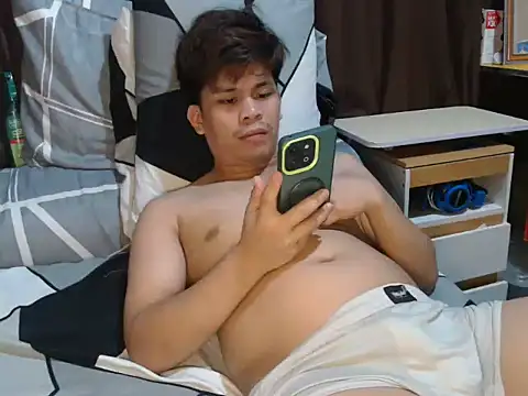 cumwhat me online show from June 13, 6:33 am