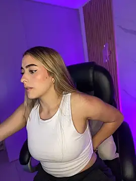 KYLIE JONES6 online show from June 10, 2:01 am