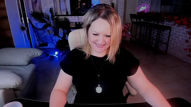 MariemLui online show from October 27, 2:54 pm