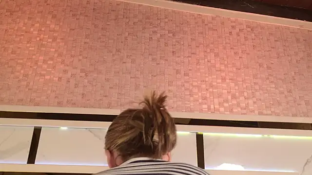 ambar rosse25 online show from October 3, 11:40 am