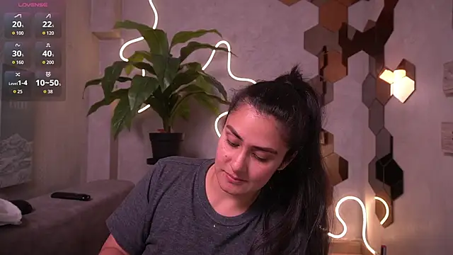 saritass  online show from July 18, 3:22 am