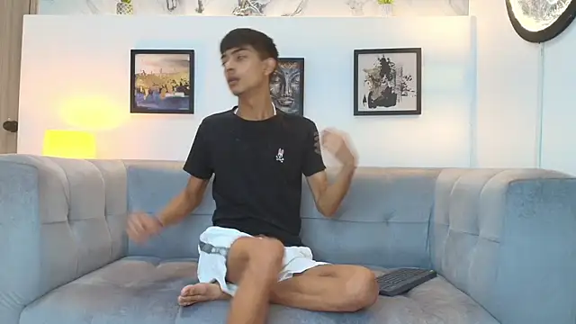 PRETTY SEX1 online show from December 18, 1:28 pm