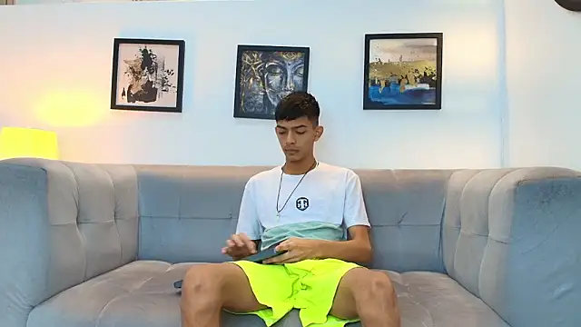 PRETTY SEX1 online show from February 2, 1:21 pm