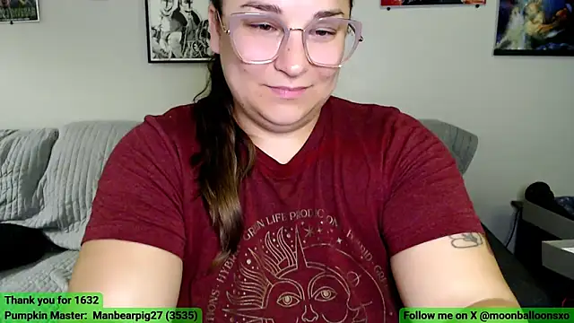 MoonBalloons online show from October 12, 2:32 am