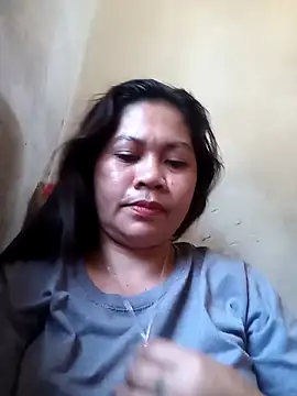 Snapshot of sexybitch_02 chatting on November 5, 4:01 am sexybitch 02 online show from November 5, 4:01 am