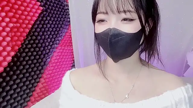 Snapshot of kemybaby chatting on February 26, 7:18 am kemybaby online show from February 26, 7:18 am