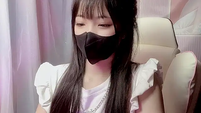 Snapshot of kemybaby chatting on March 14, 7:08 pm kemybaby online show from March 14, 7:08 pm