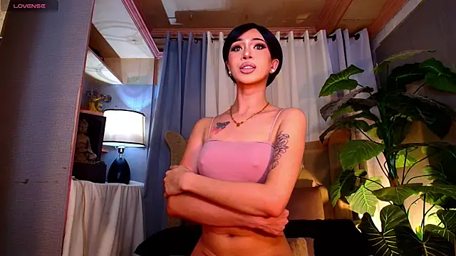 UrMassiveCockSabrinaOnTop online show from November 16, 6:24 pm