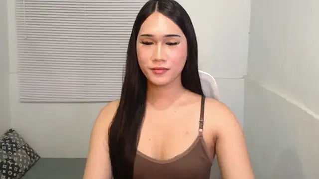 Leighs Celine online show from February 24, 7:34 pm