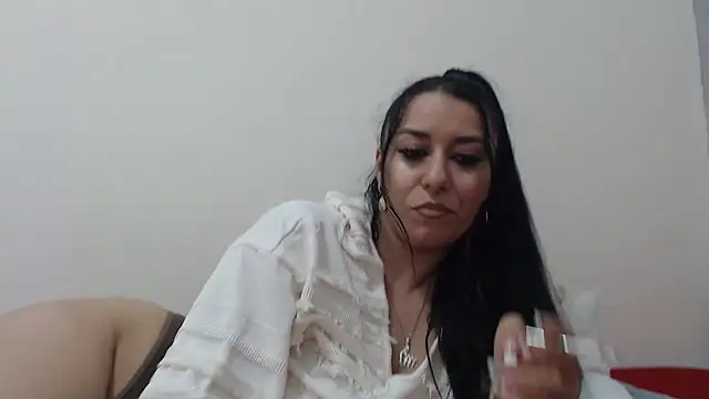 Maryem637048 online show from March 11, 12:55 pm