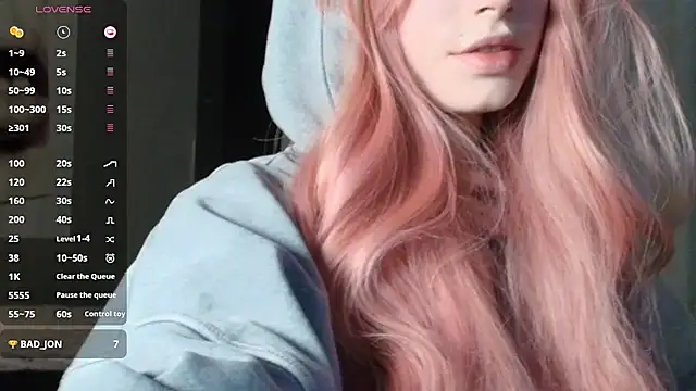 Snapshot of PieraMarch chatting on February 13, 7:21 pm PieraMarch online show from February 13, 7:21 pm