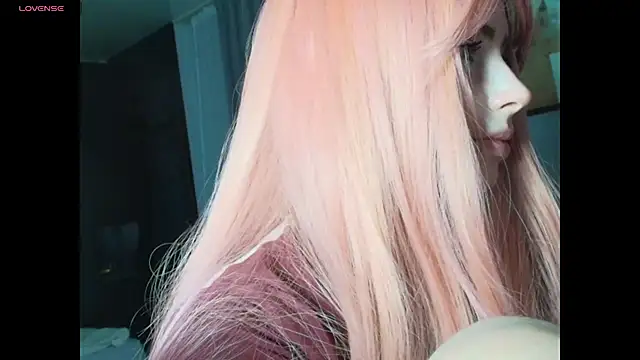 Snapshot of PieraMarch chatting on March 11, 8:48 pm PieraMarch online show from March 11, 8:48 pm