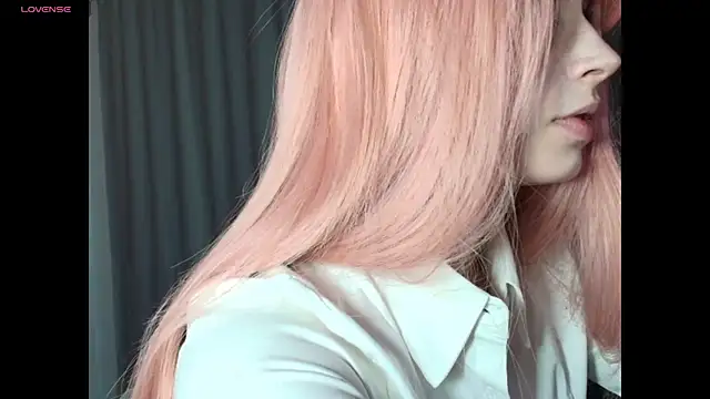 Snapshot of PieraMarch chatting on March 24, 8:03 pm PieraMarch online show from March 24, 8:03 pm