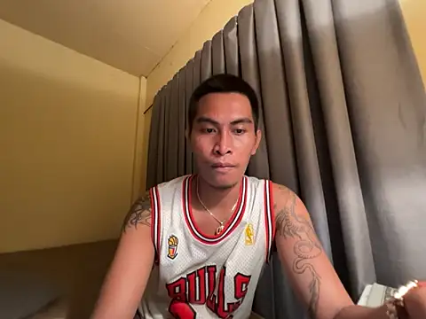 kimmylouu online show from September 29, 6:46 pm