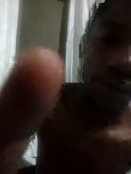 Snapshot of AOlinwHallu chatting on February 19, 6:59 pm AOlinwHallu online show from February 19, 6:59 pm