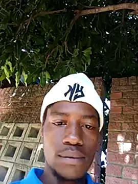 Snapshot of AOlinwHallu chatting on March 10, 7:13 am AOlinwHallu online show from March 10, 7:13 am