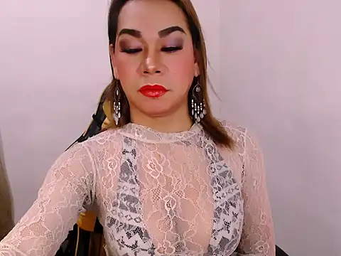 xxMistressWildKimxx online show from September 11, 12:22 am