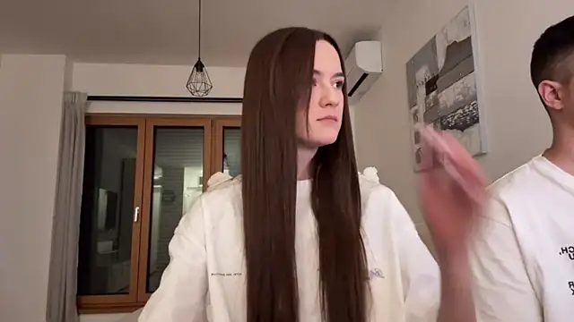 Snapshot of TenDouble chatting on February 27, 1:05 am TenDouble online show from February 27, 1:05 am