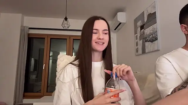 Snapshot of TenDouble chatting on March 2, 5:08 am TenDouble online show from March 2, 5:08 am