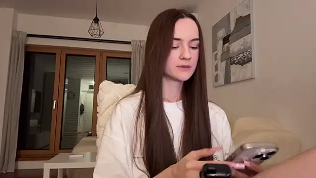 Snapshot of TenDouble chatting on March 5, 11:45 pm TenDouble online show from March 5, 11:45 pm