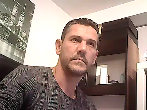 mastercharisma35 online show from December 4, 3:21 pm